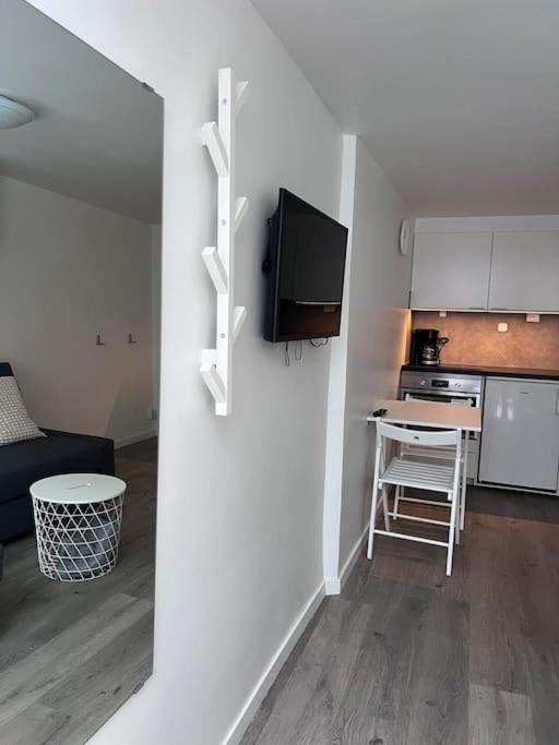 Appartamento Laegenhet Med Egen Ingang. Sundsvall Esterno foto