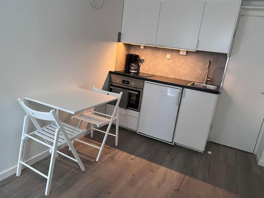 Appartamento Laegenhet Med Egen Ingang. Sundsvall Esterno foto
